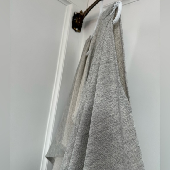 Calvin Klein Shawl - Picture 5 of 9